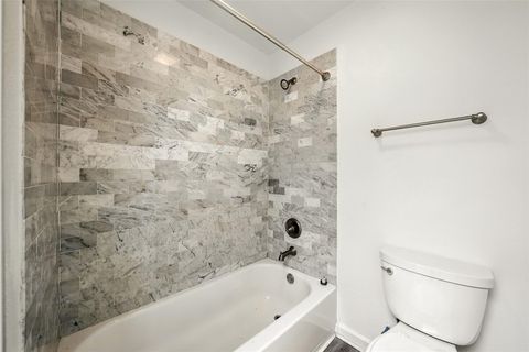 Tiny photo for 171 Litchfield Lane, Houston, TX 77024 (MLS # 66355182)