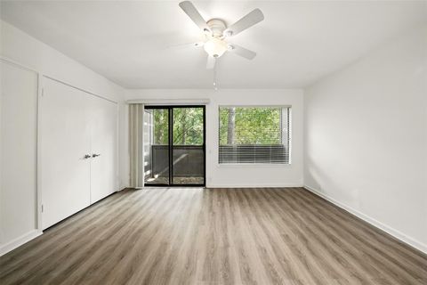 Tiny photo for 171 Litchfield Lane, Houston, TX 77024 (MLS # 66355182)