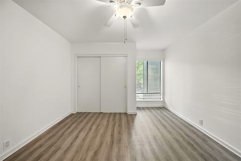 Tiny photo for 171 Litchfield Lane, Houston, TX 77024 (MLS # 66355182)