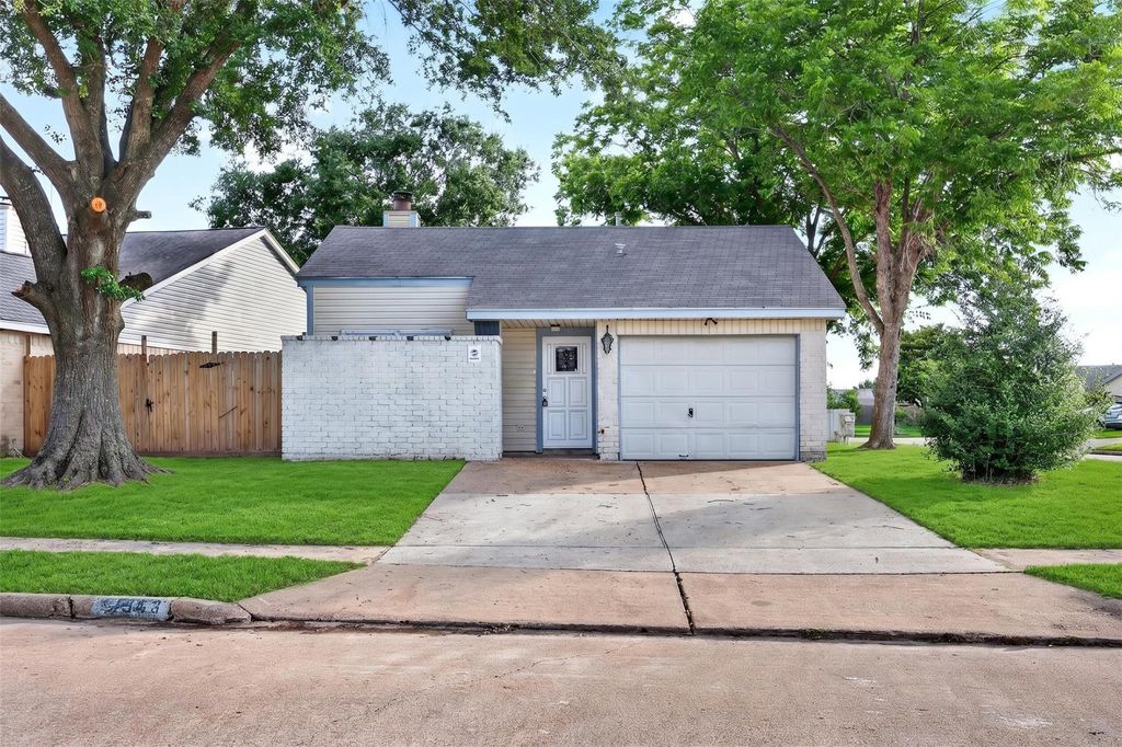 Photo of 19963 Sutton Falls Drive, Cypress, TX 77433 (MLS # 45666482)