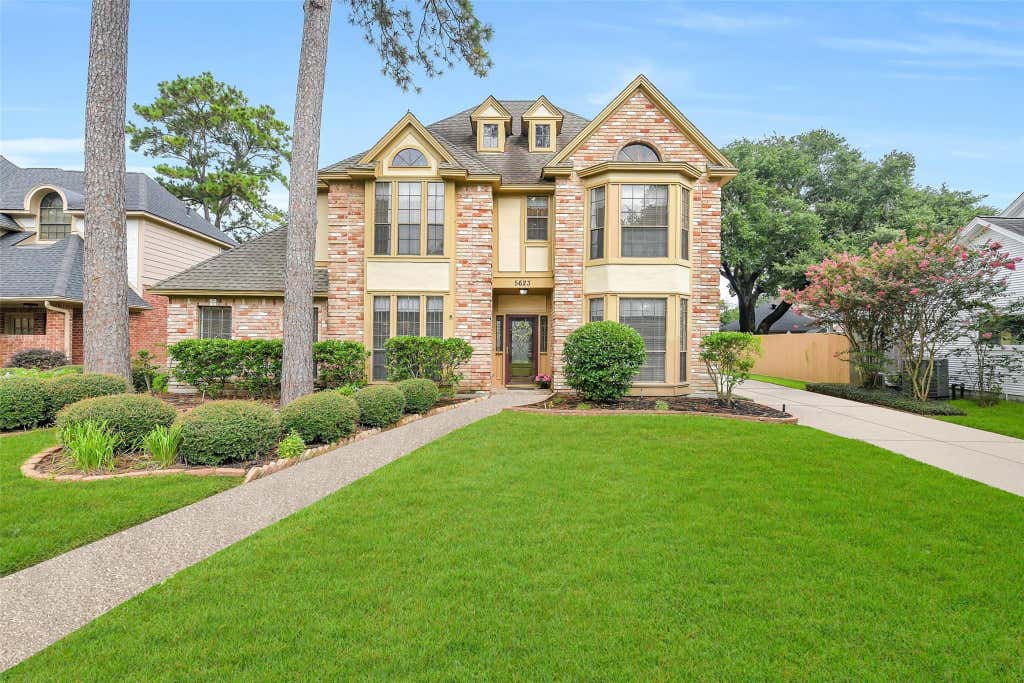 Photo of 5623 Spring Lodge Drive, Kingwood, TX 77345 (MLS # 19712353)