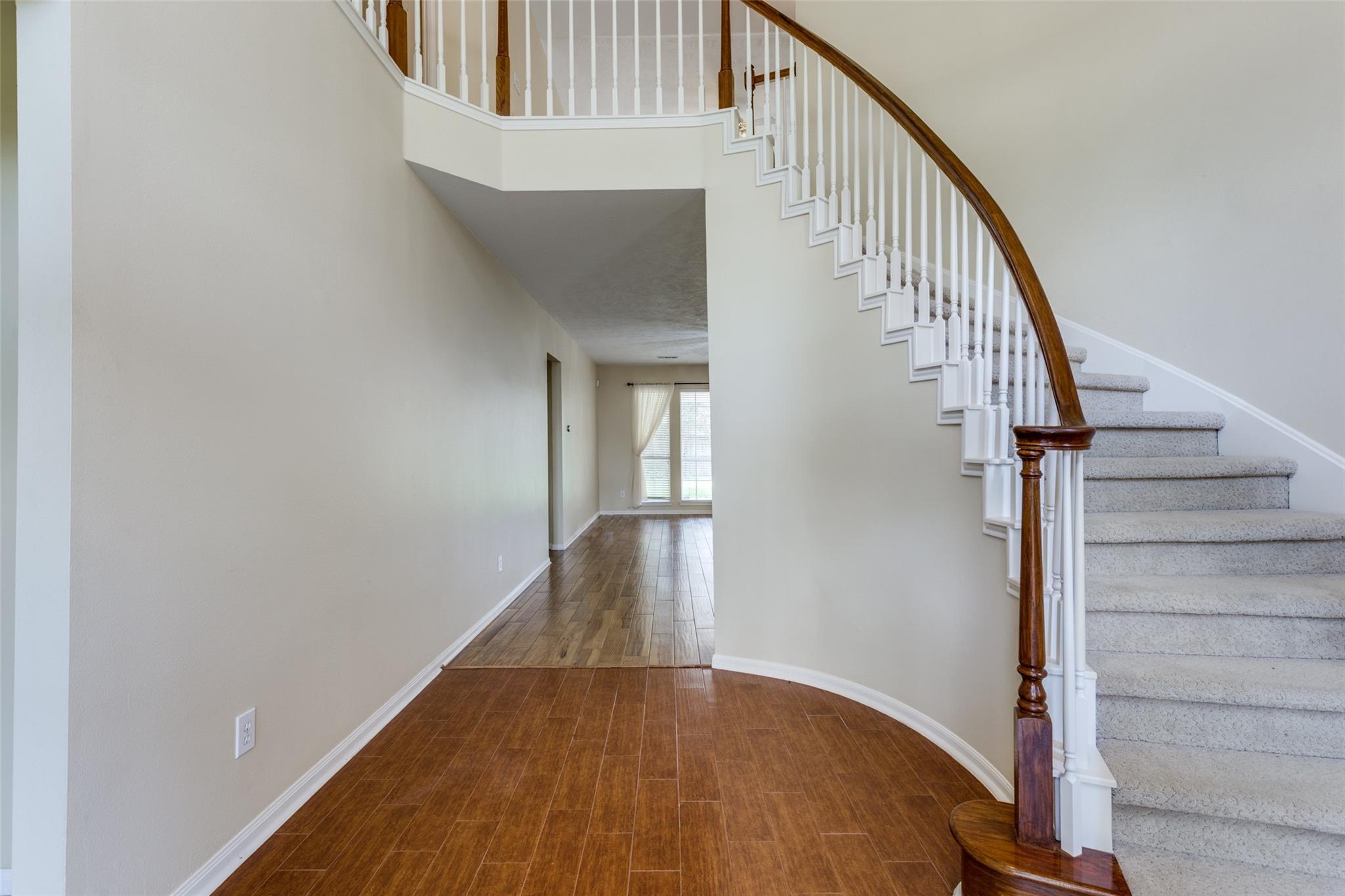 20003 Powerscourt Drive