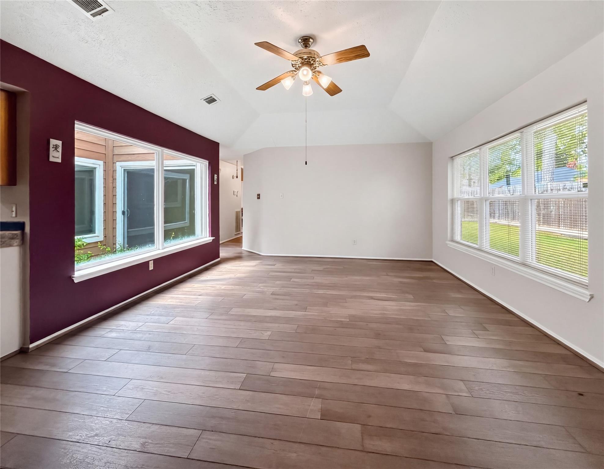 5519 Lynngate Drive