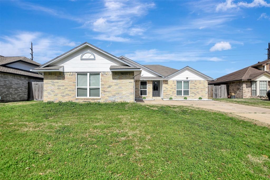 Photo of 16806 Carbridge Drive, Houston, TX 77084 (MLS # 35764157)