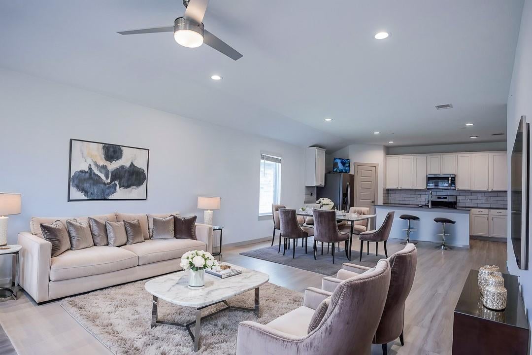 6906 Halifax Harvest Lane