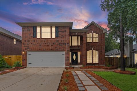 Photo of 2859 Crest Park Drive, Houston, TX 77082 (MLS # 91296141)