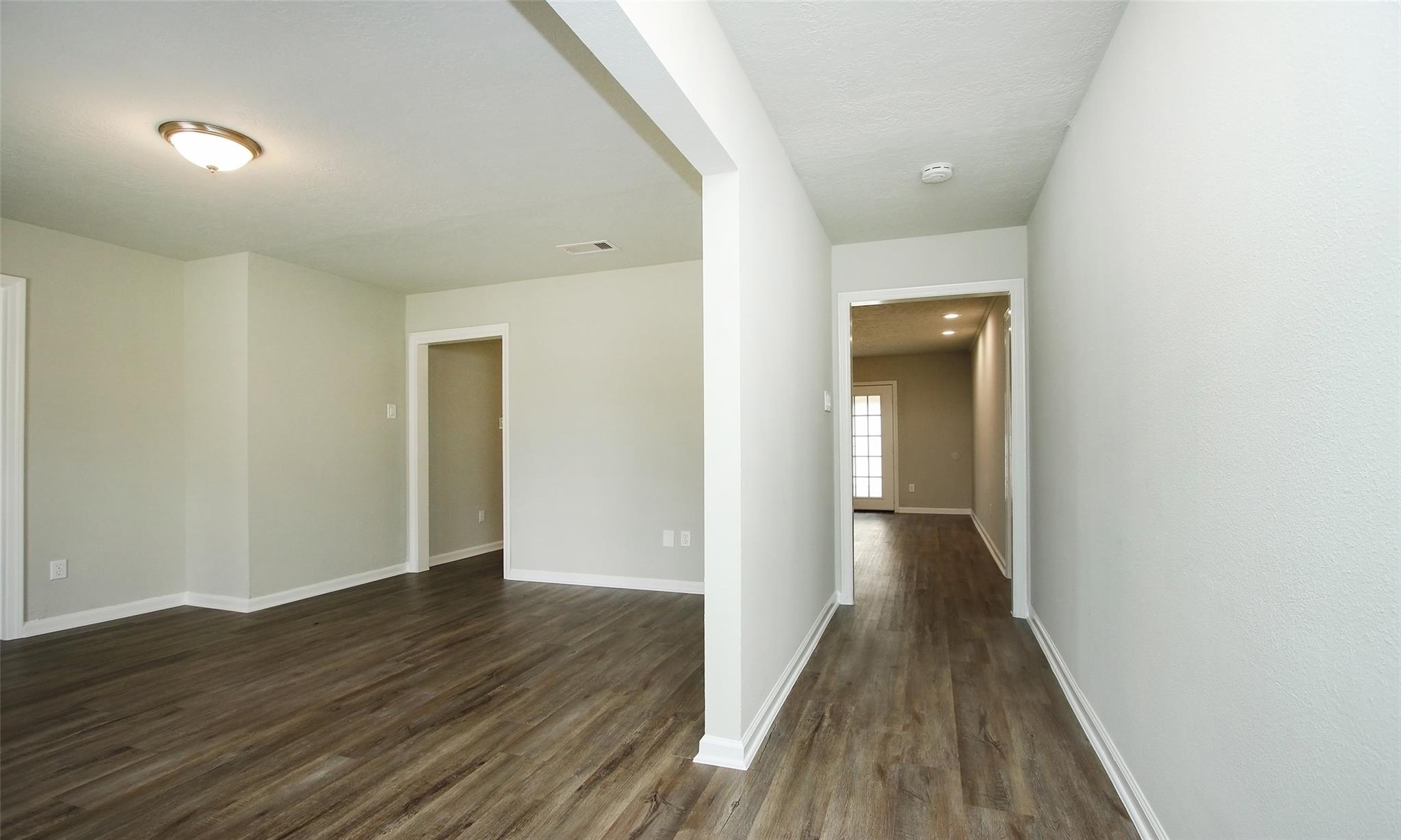 5019 Westwood
