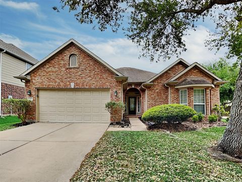 Photo of 10923 Tattershall Lane, Missouri City, TX 77459 (MLS # 20636037)