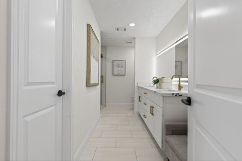 Tiny photo for 6207 Rollingbrook Drive, Houston, TX 77096 (MLS # 40963100)