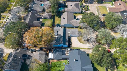 Tiny photo for 6207 Rollingbrook Drive, Houston, TX 77096 (MLS # 40963100)