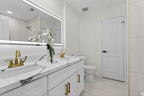 Tiny photo for 6207 Rollingbrook Drive, Houston, TX 77096 (MLS # 40963100)