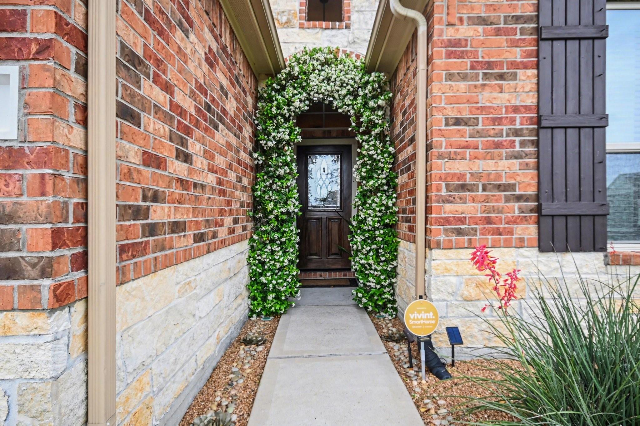 902 White Willow Drive