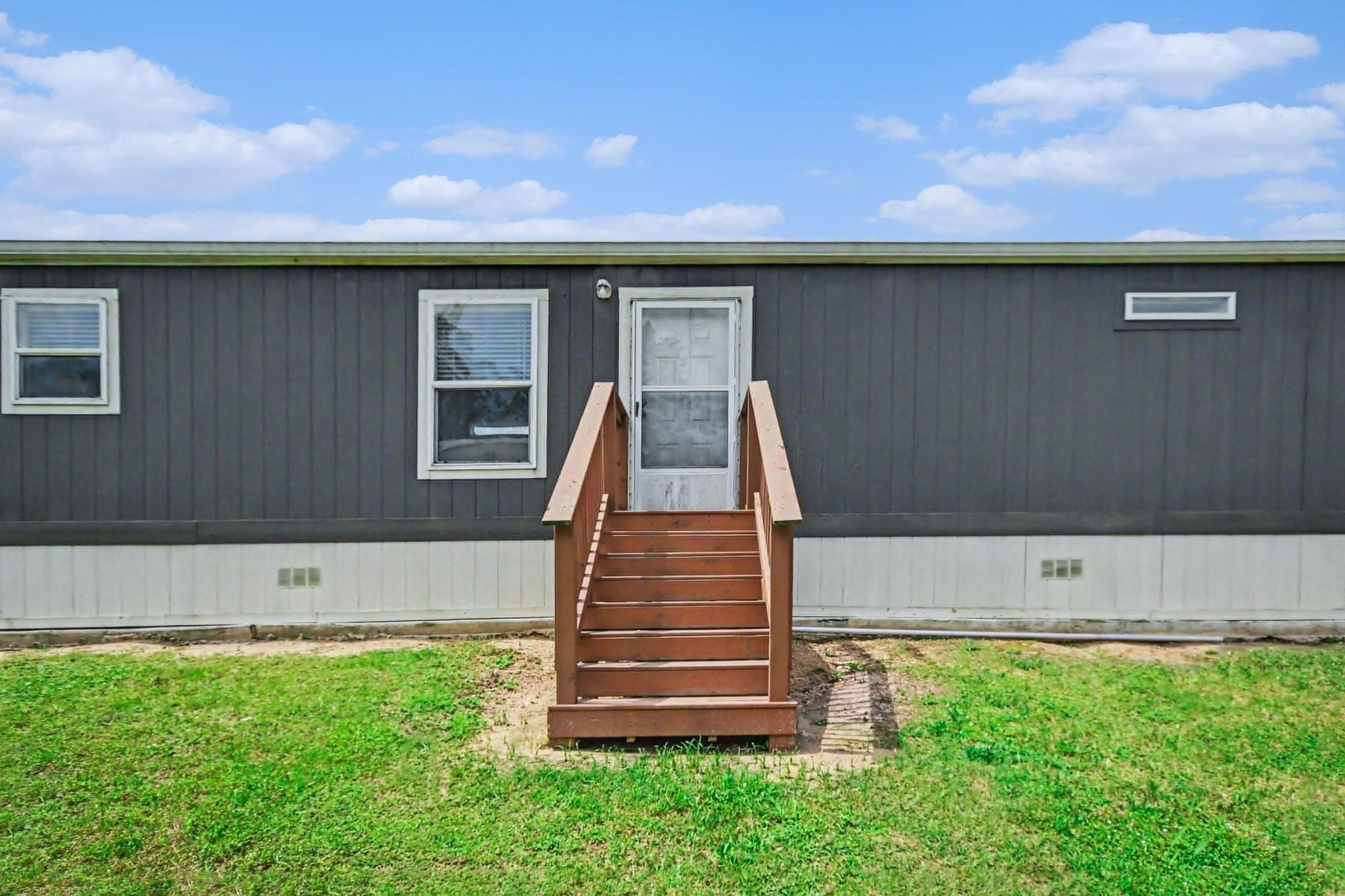 6513 Wickwillow Lane CR435