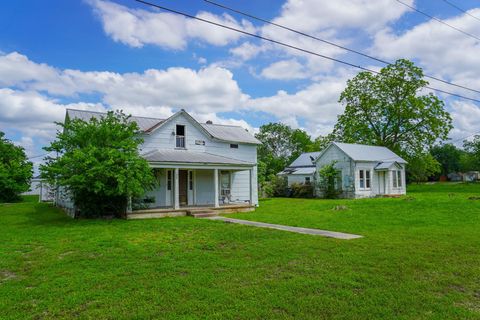 Photo of 509 S Saint Andrews Street, Weimar, TX 78962 (MLS # 13541697)