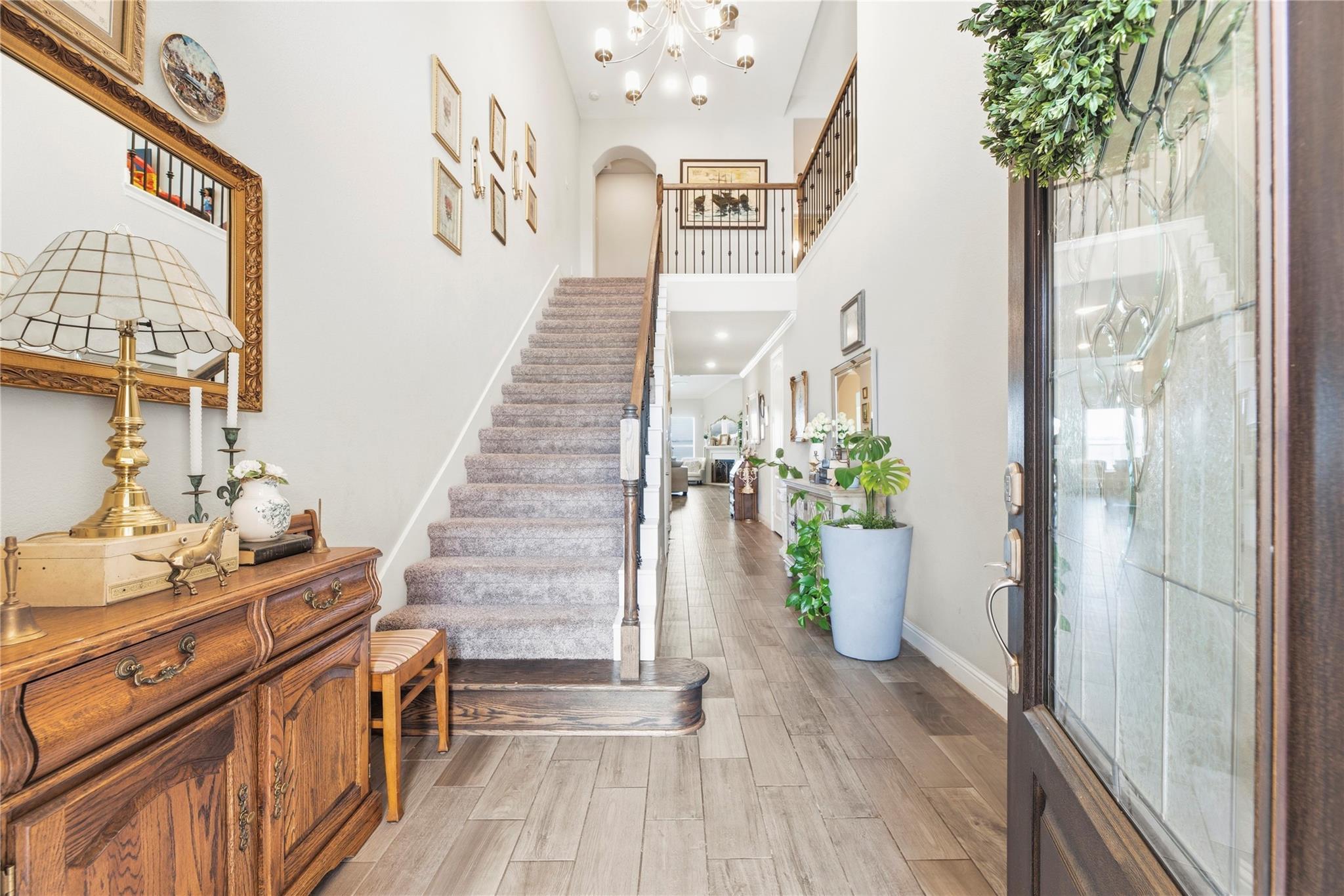 7319 Enchanted Island Lane