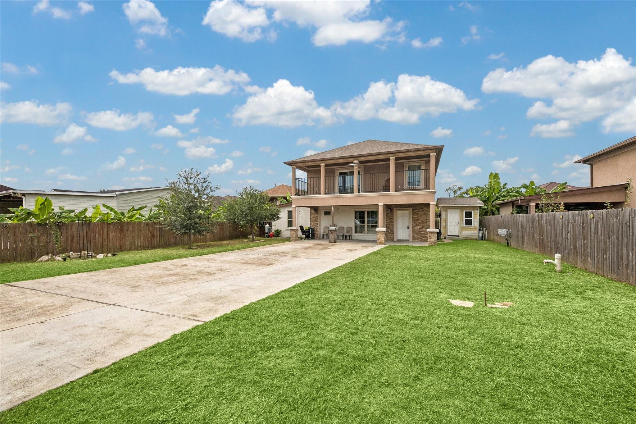 4414 Ivy Lane