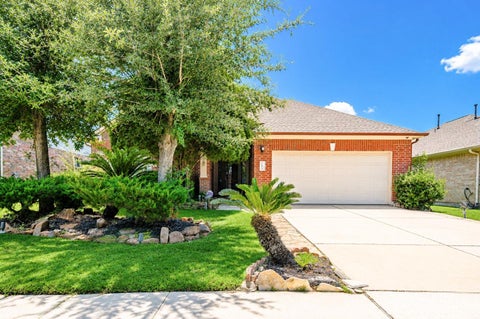 Photo of 11414 Sleepy Hollow Trail Lane, Houston, TX 77089 (MLS # 9308283)