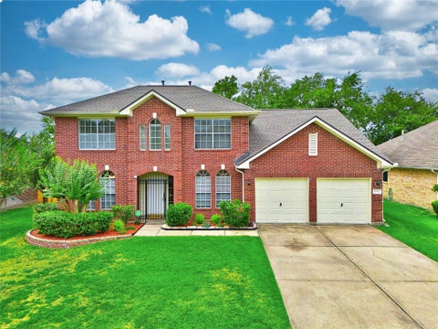 Photo of 8942 Norham Drive, Houston, TX 77083 (MLS # 45199410)