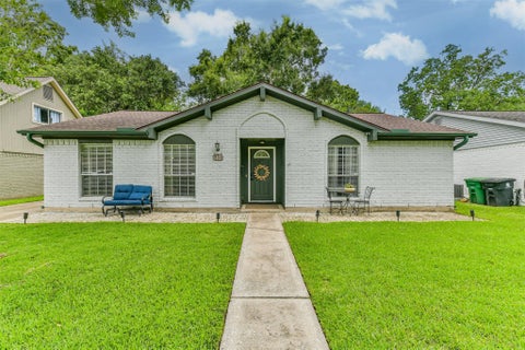 Homes For Sale - 731 Reseda Drive<br/> Harris County, Houston, TX 77062