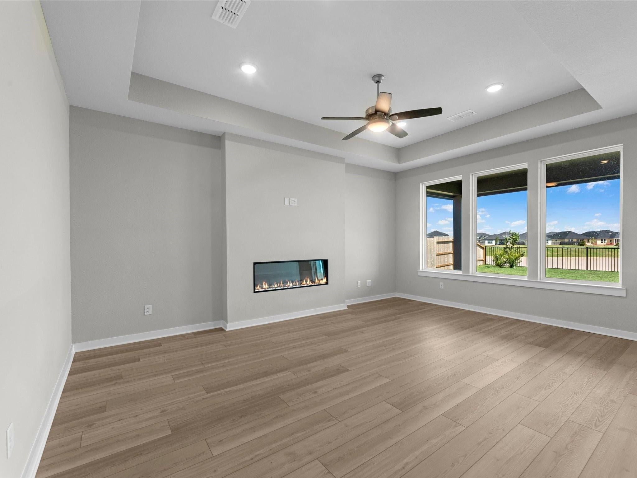 21806 Yellow Sunset Lane