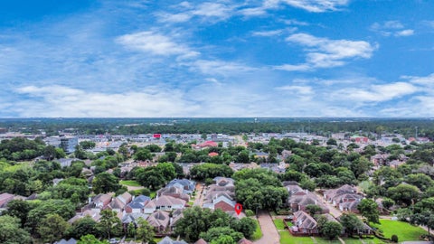 Photo of 4727 Cashel Castle Drive, Houston, TX 77069 (MLS # 10882101)