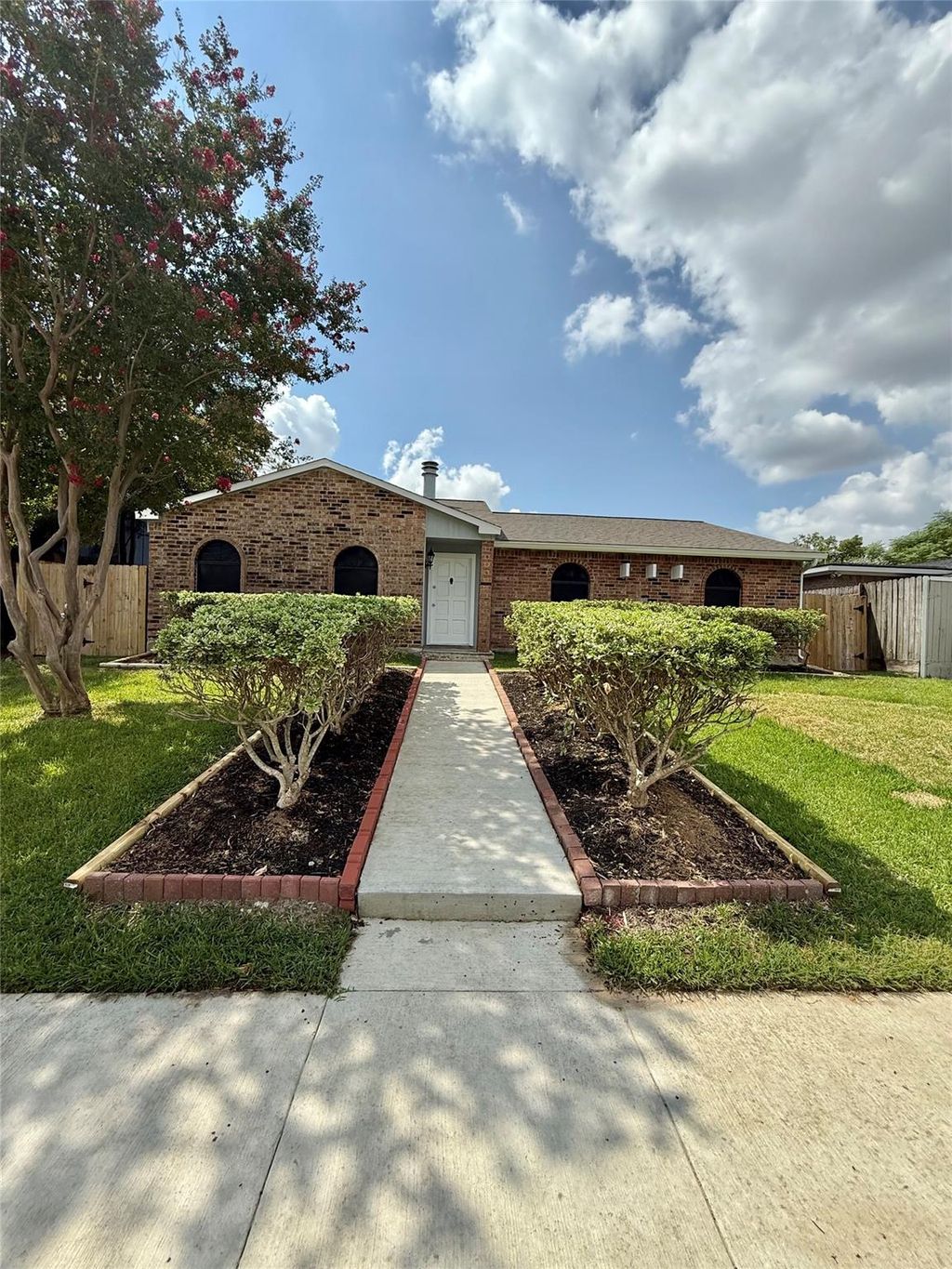 Photo of 14650 Lourdes Drive, Houston, TX 77049 (MLS # 68337328)