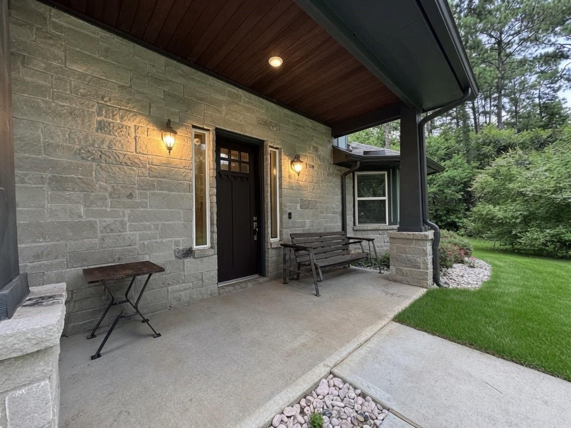 1145 Goodson Loop