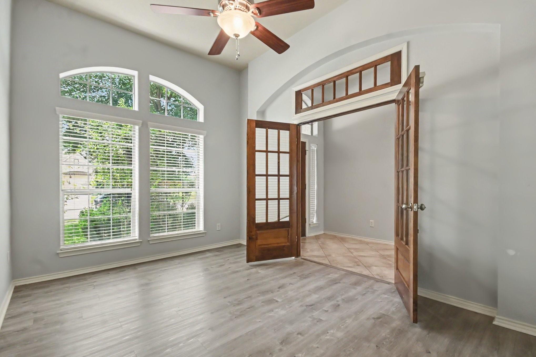 2701 Green Mountain Drive
