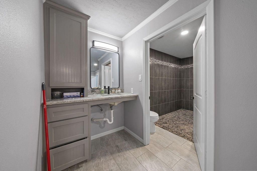 Photo of 2147 Lone Rock Drive, Houston, TX 77339 (MLS # 22202513)