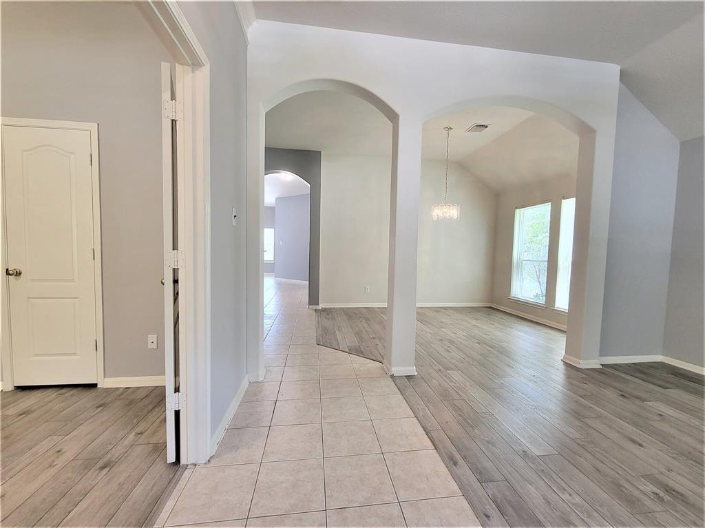 13910 White Oak Glen Court