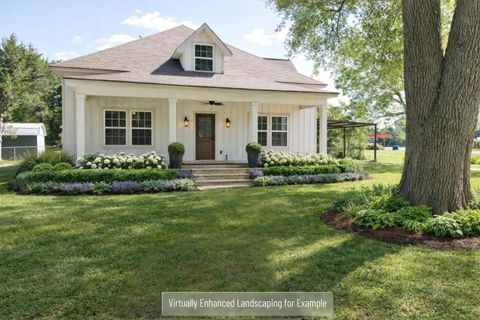 Photo of 210 W Crescent Drive, Trinity, TX 75862 (MLS # 88131148)