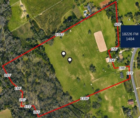 Photo of 18226 Fm 1484 Road, Conroe, TX 77303 (MLS # 87595135)