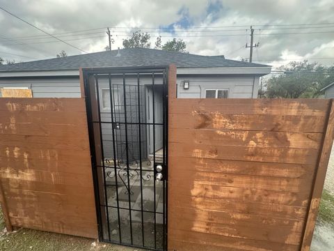 Photo of 4502 Cavalcade Street, Houston, TX 77026 (MLS # 73010136)