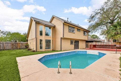 Tiny photo for 9806 Paddock Park Dr Dr, Houston, TX 77065 (MLS # 66868377)