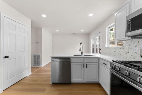 Tiny photo for 9806 Paddock Park Dr Dr, Houston, TX 77065 (MLS # 66868377)