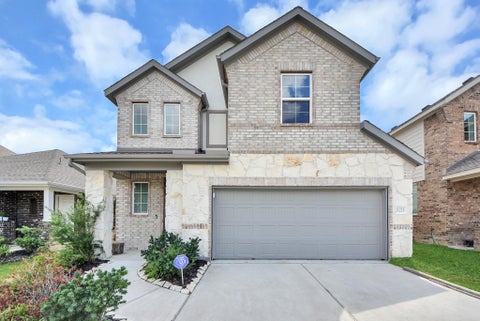 Photo of 21223 Shore Bluff Drive, Cypress, TX 77433 (MLS # 30033660)