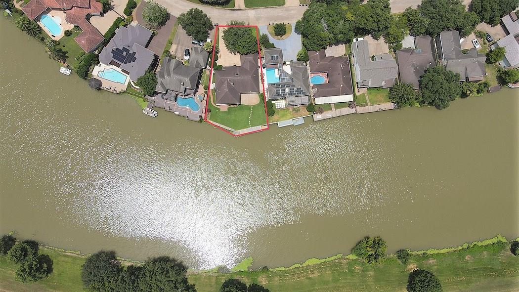 1231 Creekford Circle