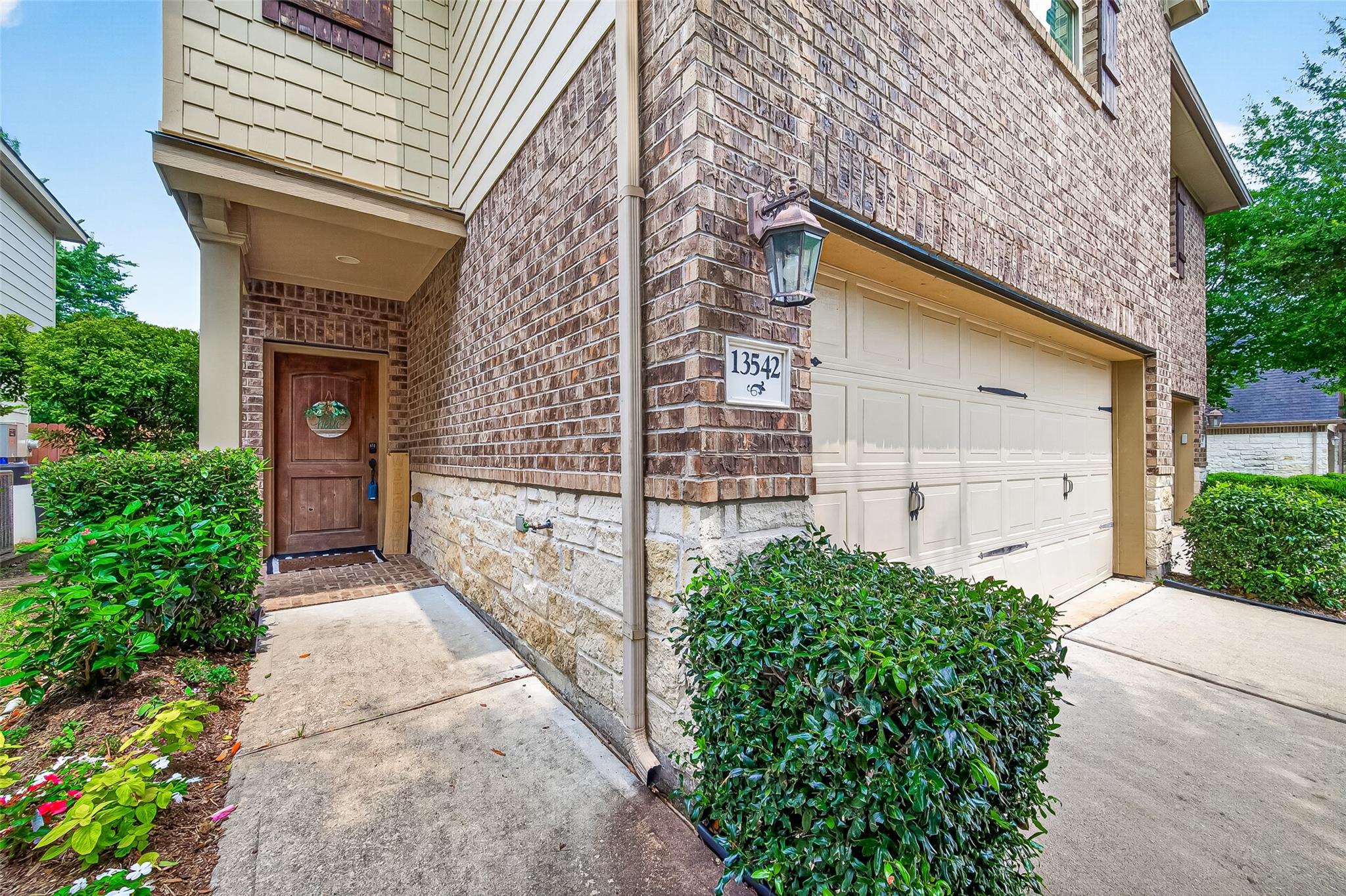13542 Fawn Lily Dr Drive
