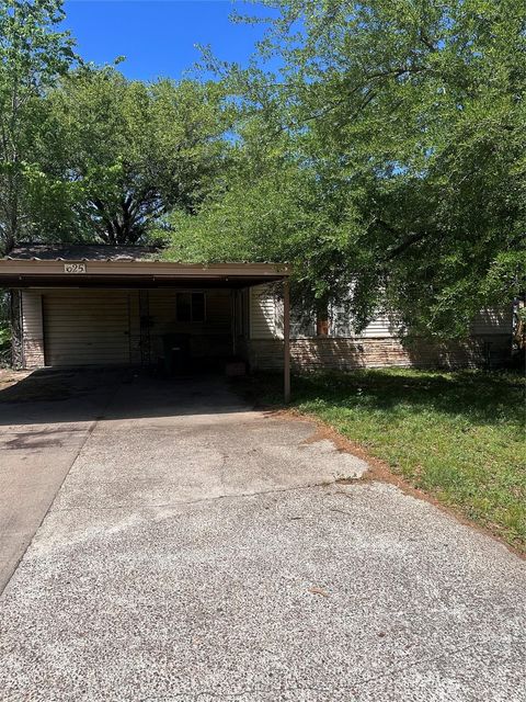 Photo of 625 Fostoria Lane, Houston, TX 77076 (MLS # 3557570)