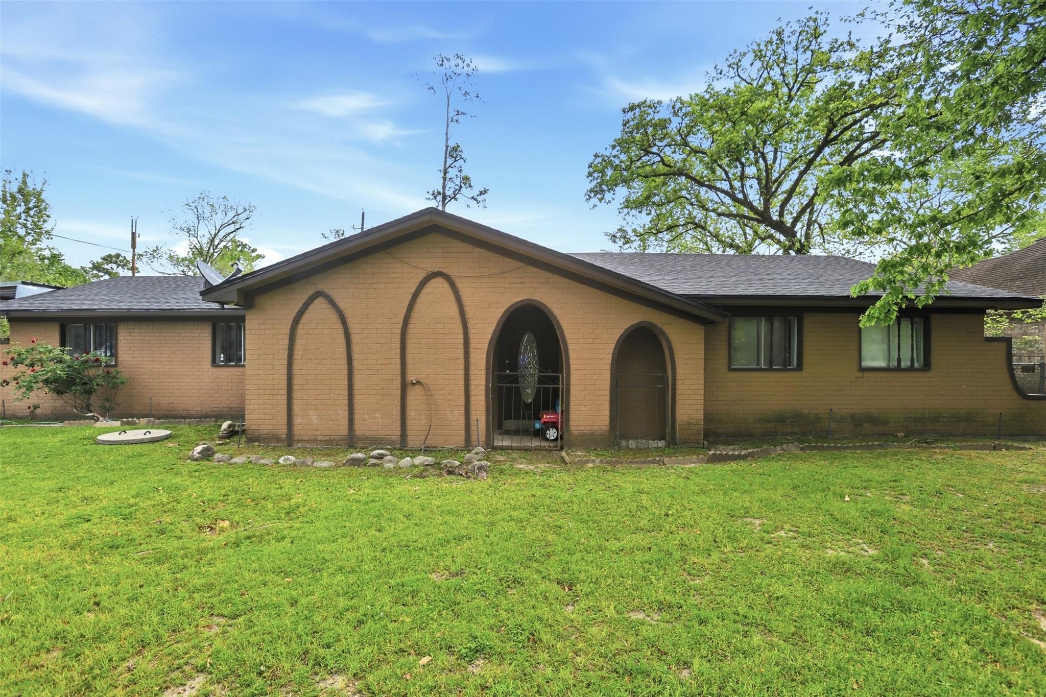 21818 Forest Glade Drive