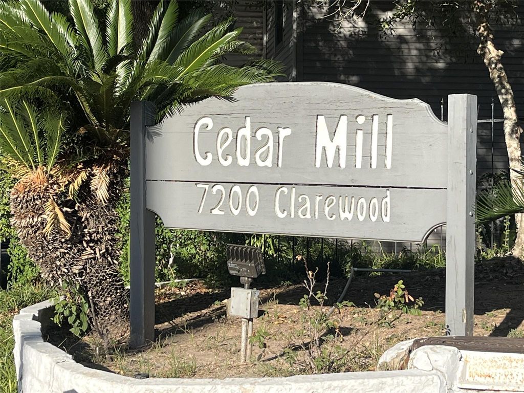 Photo of 7200 Clarewood Drive #1702, Houston, TX 77036 (MLS # 24967729)