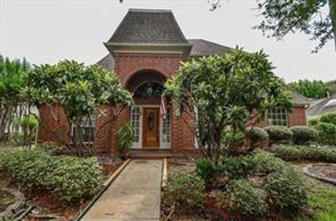 Homes For Sale - 3319 Water Locust Drive<br/> Fort Bend County, Sugar Land, TX 77479