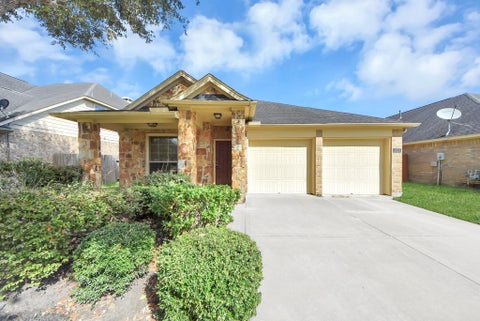 Photo of 4510 Long Creek Drive, Fresno, TX 77545 (MLS # 83513241)