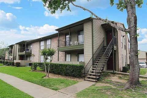 Tiny photo for 10601 Sabo Road #38, Houston, TX 77089 (MLS # 85599432)