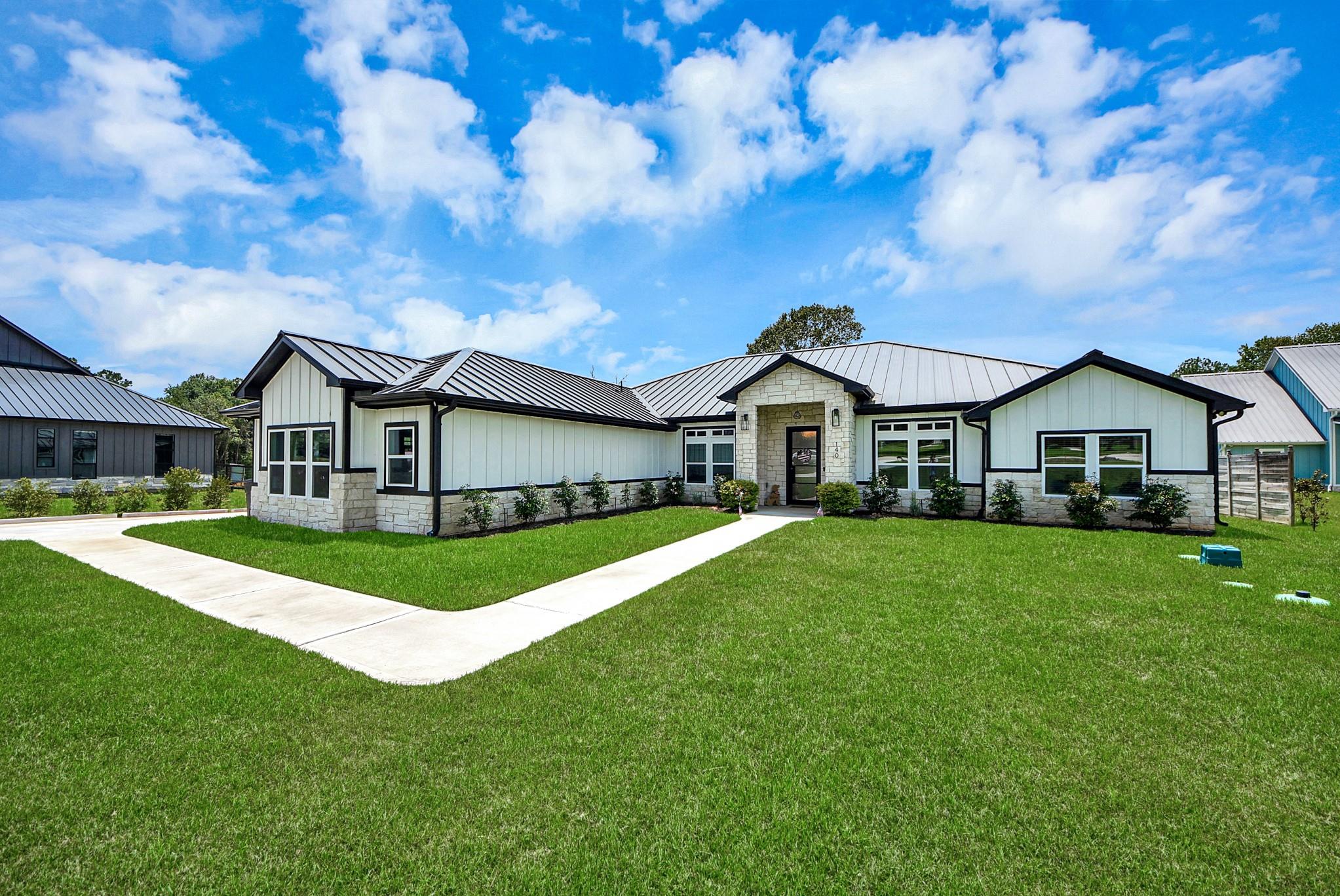 140 Quiet Springs Trail