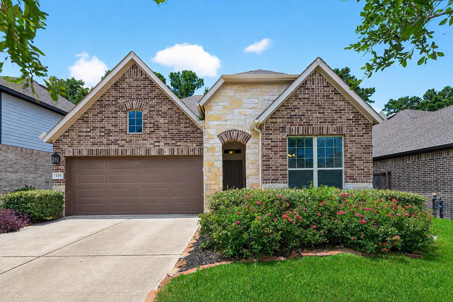 135 Winged Elm Court