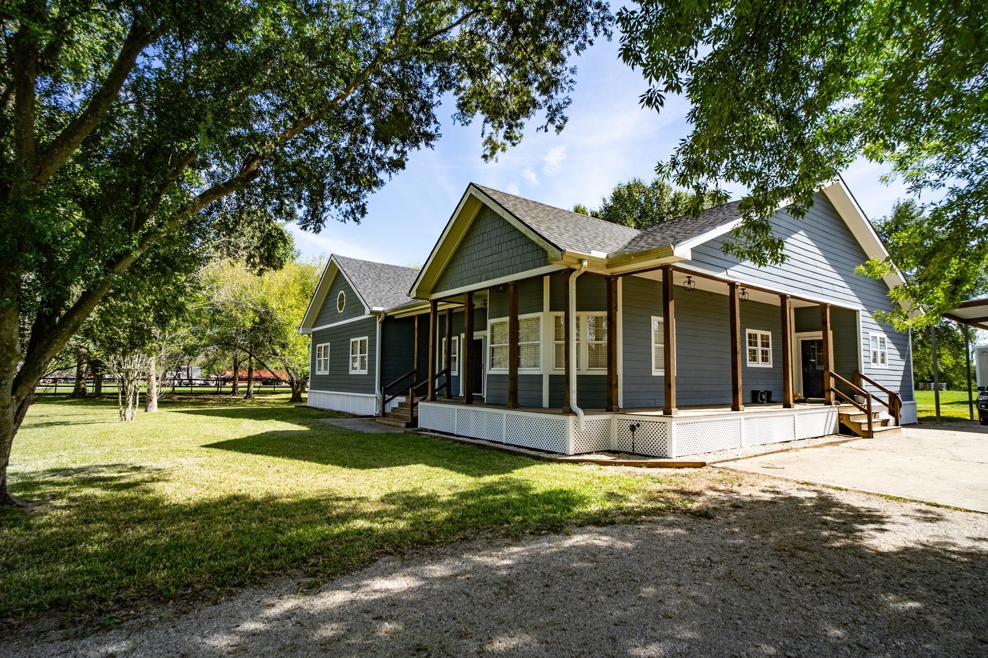1302 Southfork Lane