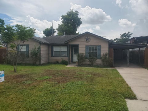 Photo of 230 Treasure Drive, Houston, TX 77076 (MLS # 47586122)