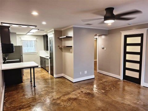 Photo of 1012 Rutland 3 Street #3, Houston, TX 77008 (MLS # 97393898)