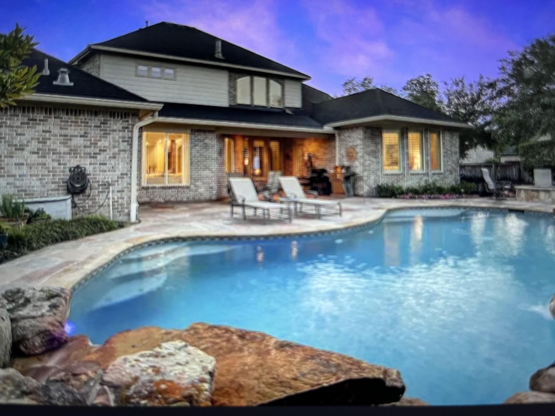 9607 Waters Lake Court
